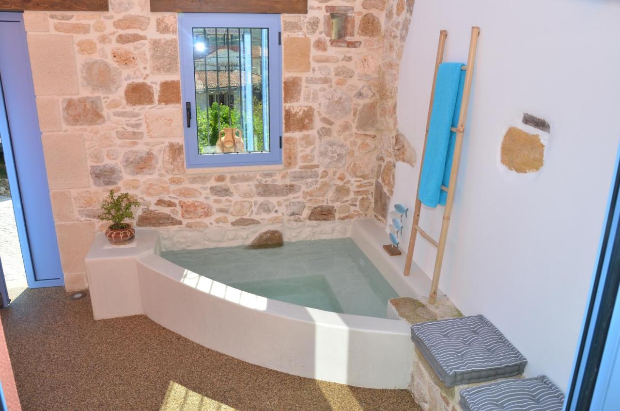 فيلا Mouse House With Sea View And Mini Pool Platanés المظهر الخارجي الصورة