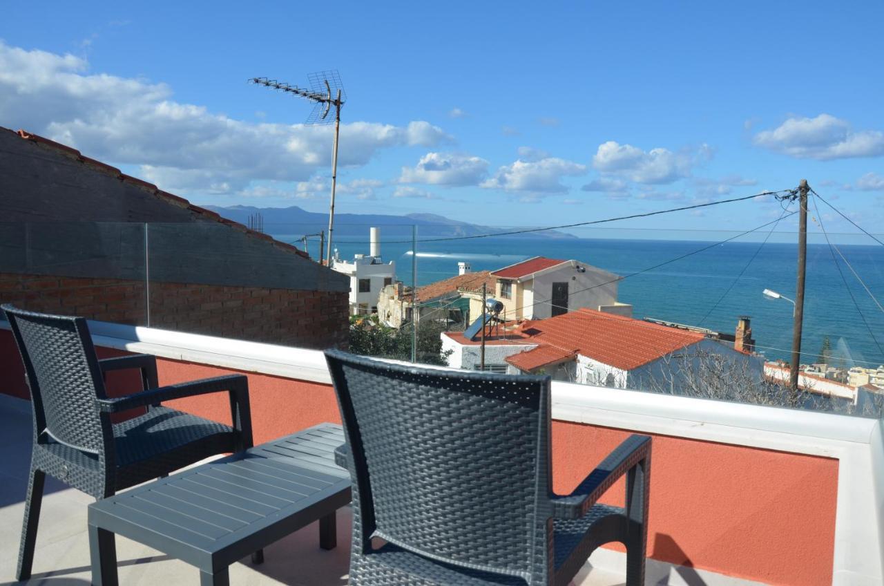 فيلا Mouse House With Sea View And Mini Pool Platanés المظهر الخارجي الصورة