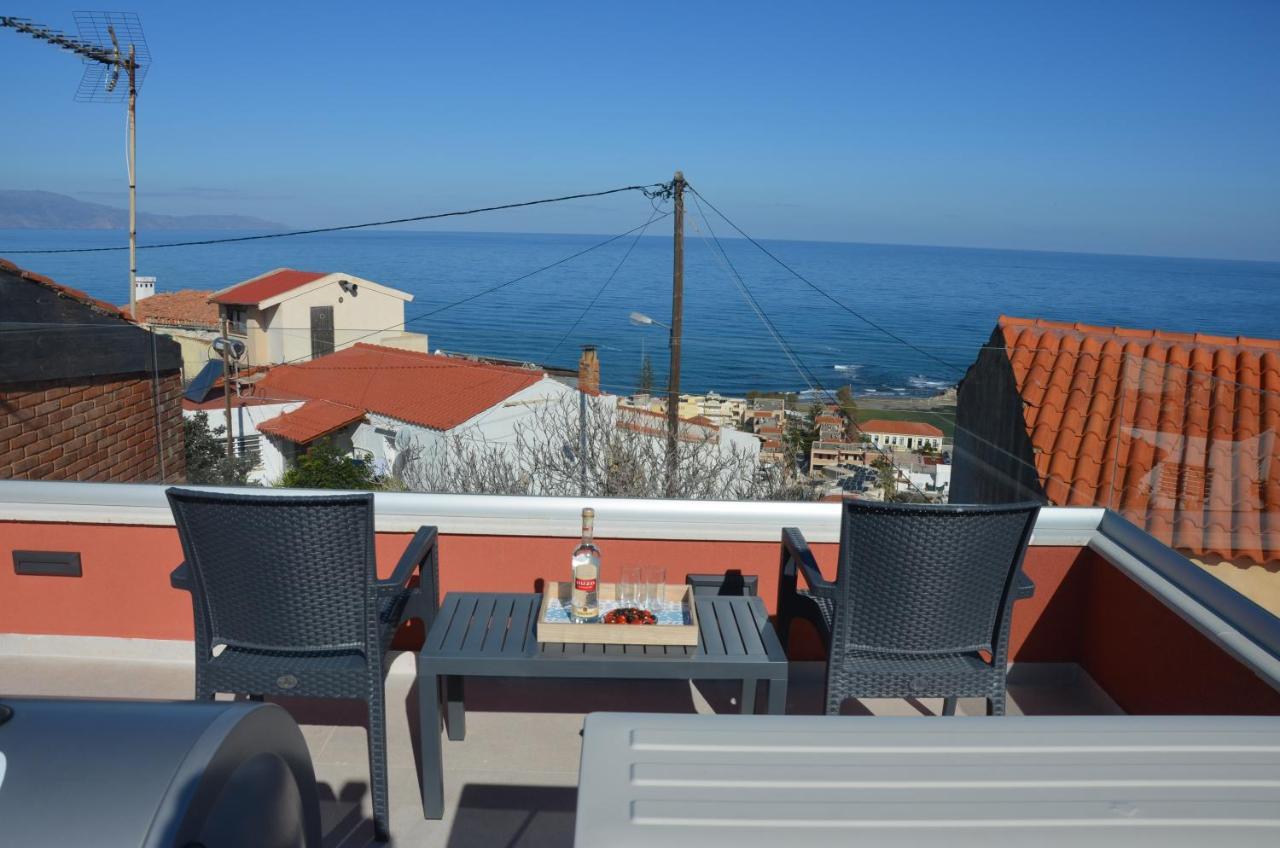 فيلا Mouse House With Sea View And Mini Pool Platanés المظهر الخارجي الصورة