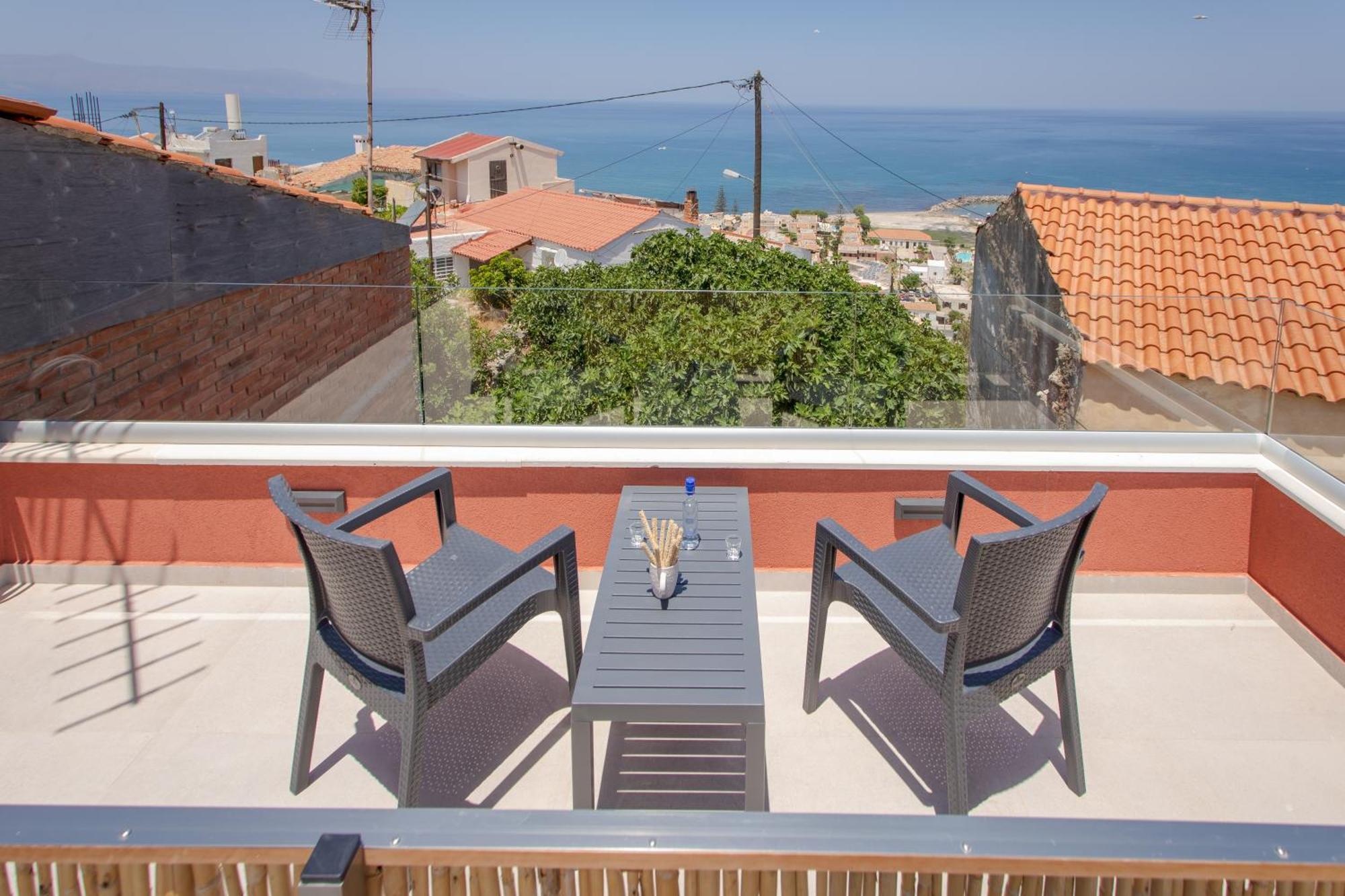 فيلا Mouse House With Sea View And Mini Pool Platanés المظهر الخارجي الصورة